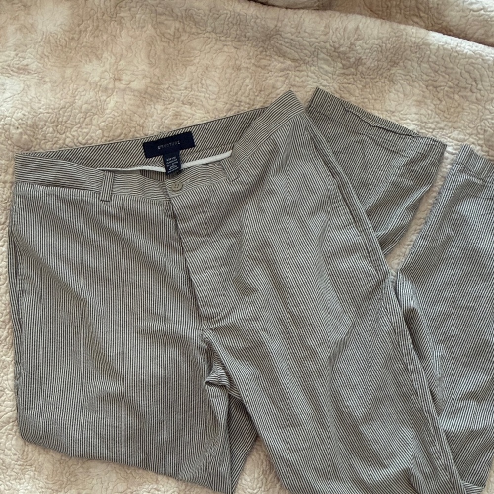 Structure Men's Gray and White Pinstripe Chinos